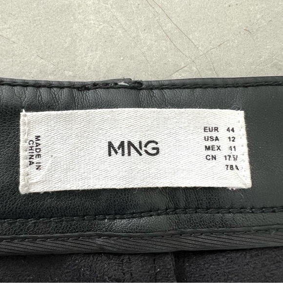 MANGO Black Faux Leather 100% Polyester High Waist Straight Leg Long Pants Sz 12 - Picture 13 of 15